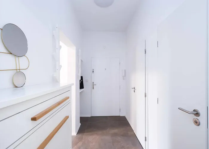 شقة Charming Old Town Family Retreat براتسيلافا