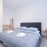 Apartamento Charming Old Town Family Retreat Bratislava